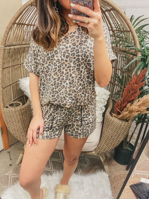 Cue the Cuddles V Neck Lounge Top in Leopard