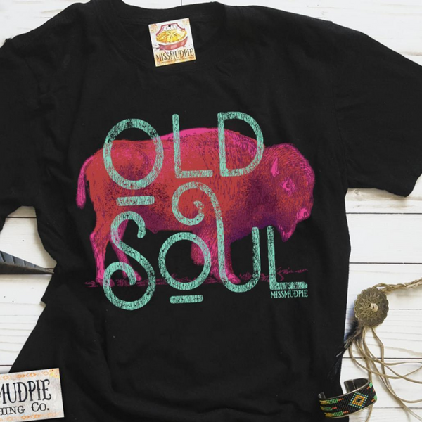 Old Soul Short Sleeve Graphic Tee in Black