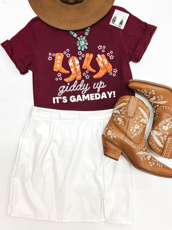 Aggie Game Day | Giddy Up It's Gameday Short Sleeve Graphic Tee Shirt in Maroon
