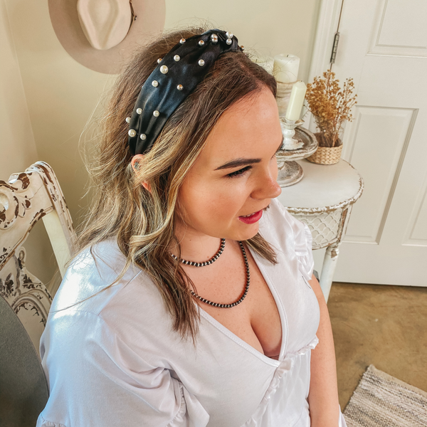 Pearl and Silver Beaded Detailed Headband in Black