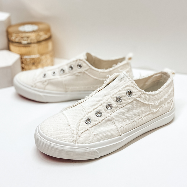 Corky's | Babalu Slip On Sneakers in White