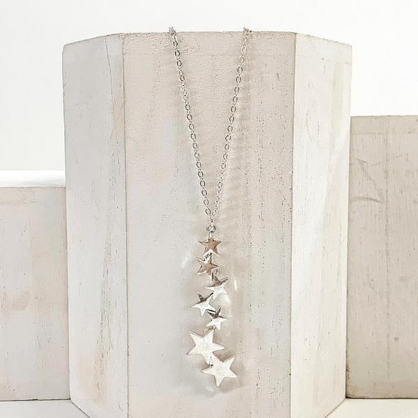 Simple Chain Necklace with Star Drop Pendant in Silver