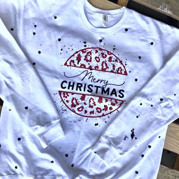 Merry Christmas Leopard Print Splatter Paint Graphic Sweatshirt in White