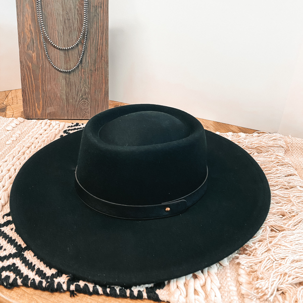 Wild Skies Black Band Oval Crown Wool Hat in Black