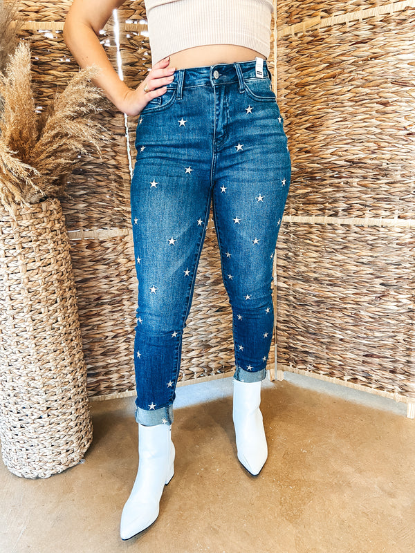 Judy Blue | Star Romance Embroidered Skinny Jeans in Dark Wash