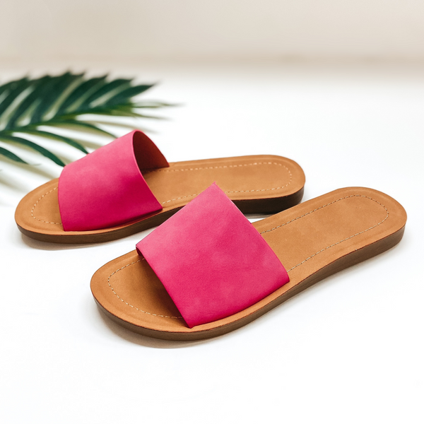 Passing By Single Strap Slide On Sandals in Fuchsia